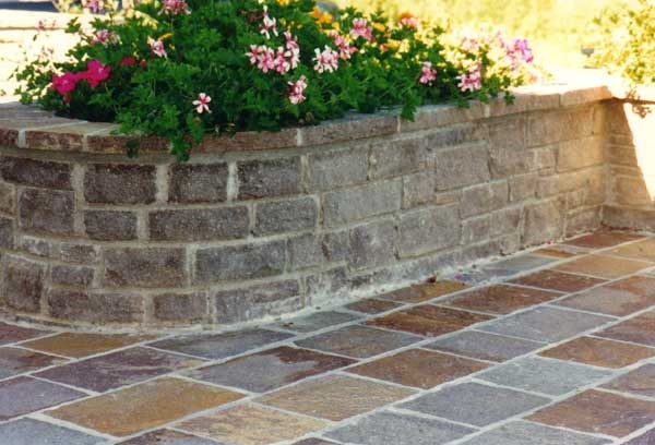 RivestimentoPorphyry blocks